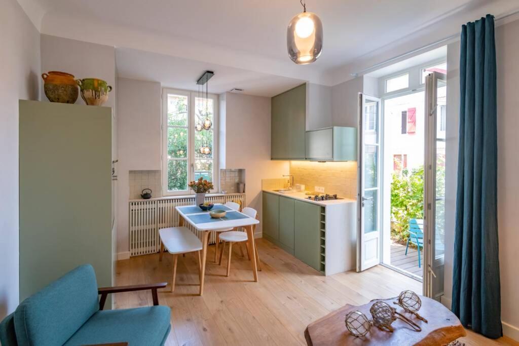 Cote Des Basques, Terrasse, Confort Et Qualite Biarritz Exterior foto